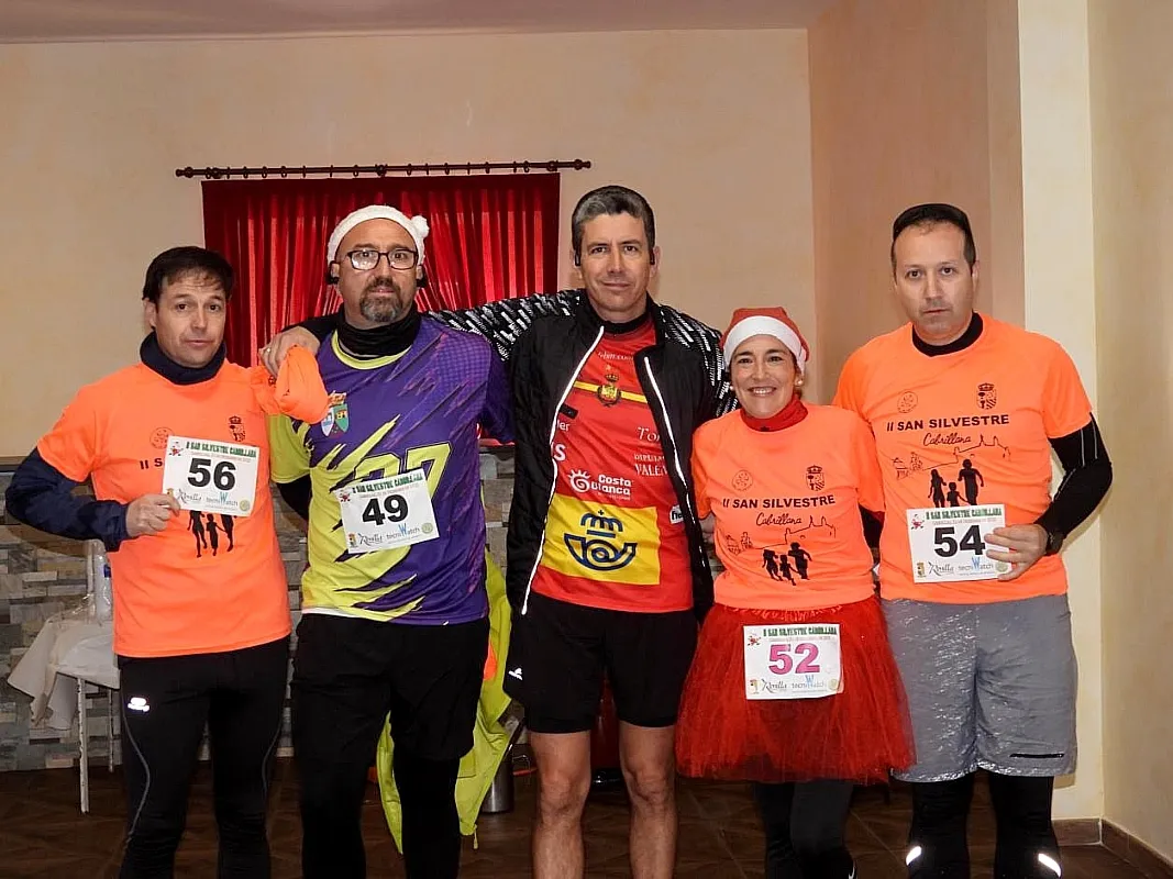 Foto 8 - Cabrillas despide el a&ntilde;o con una exitosa San Silvestre que consolida su popularidad en la comarca
