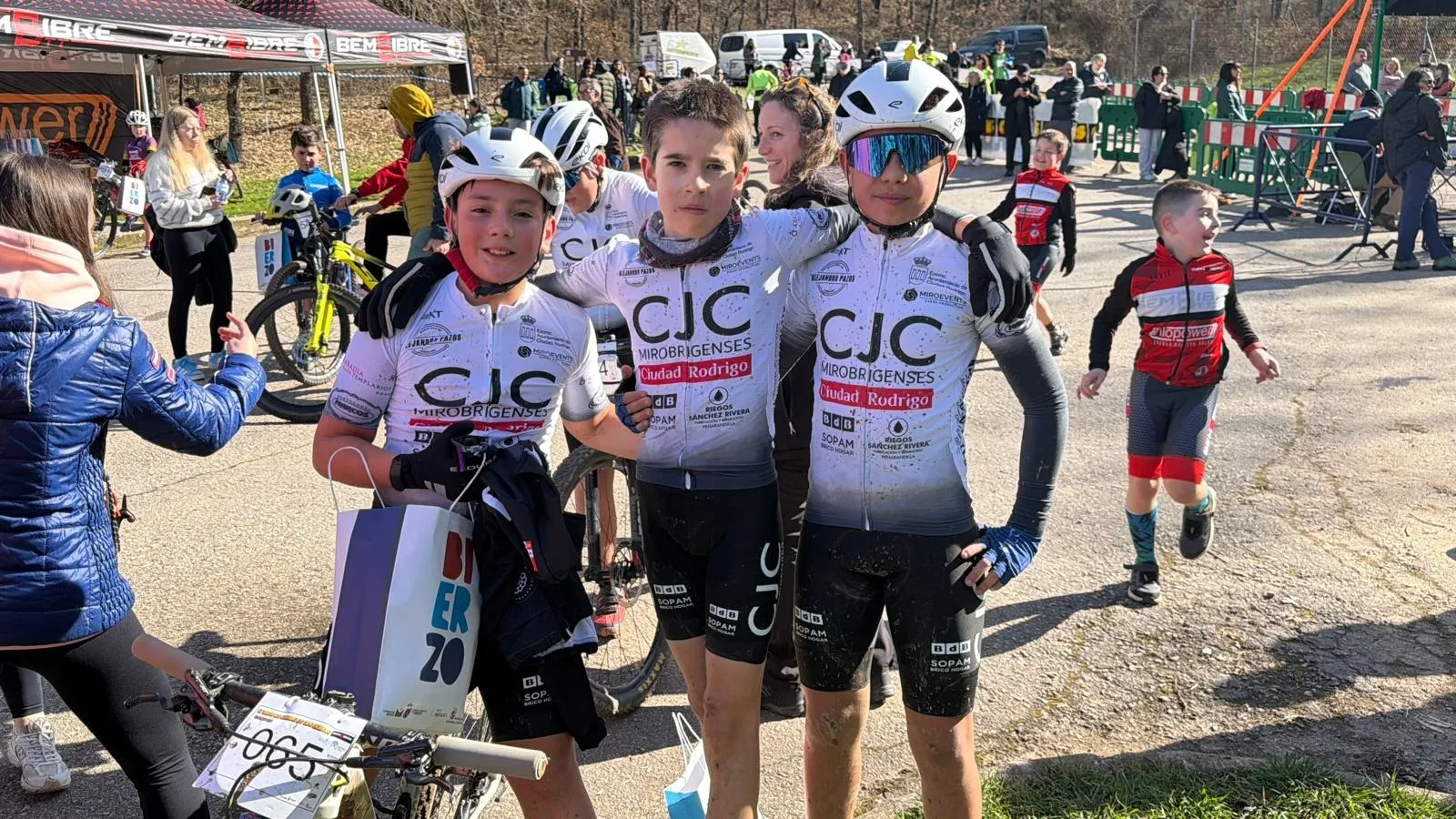 Club Jóvenes Ciclistas Mirobrigense en la VI prueba XCO-BTT