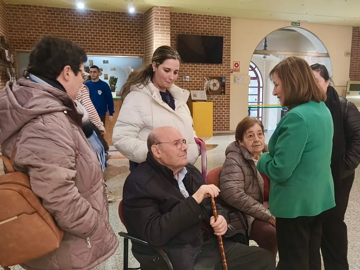 Foto 2 - Inaugurada en el CDS la exposici&oacute;n del IX Concurso de Fotograf&iacute;as de la Semana Santa