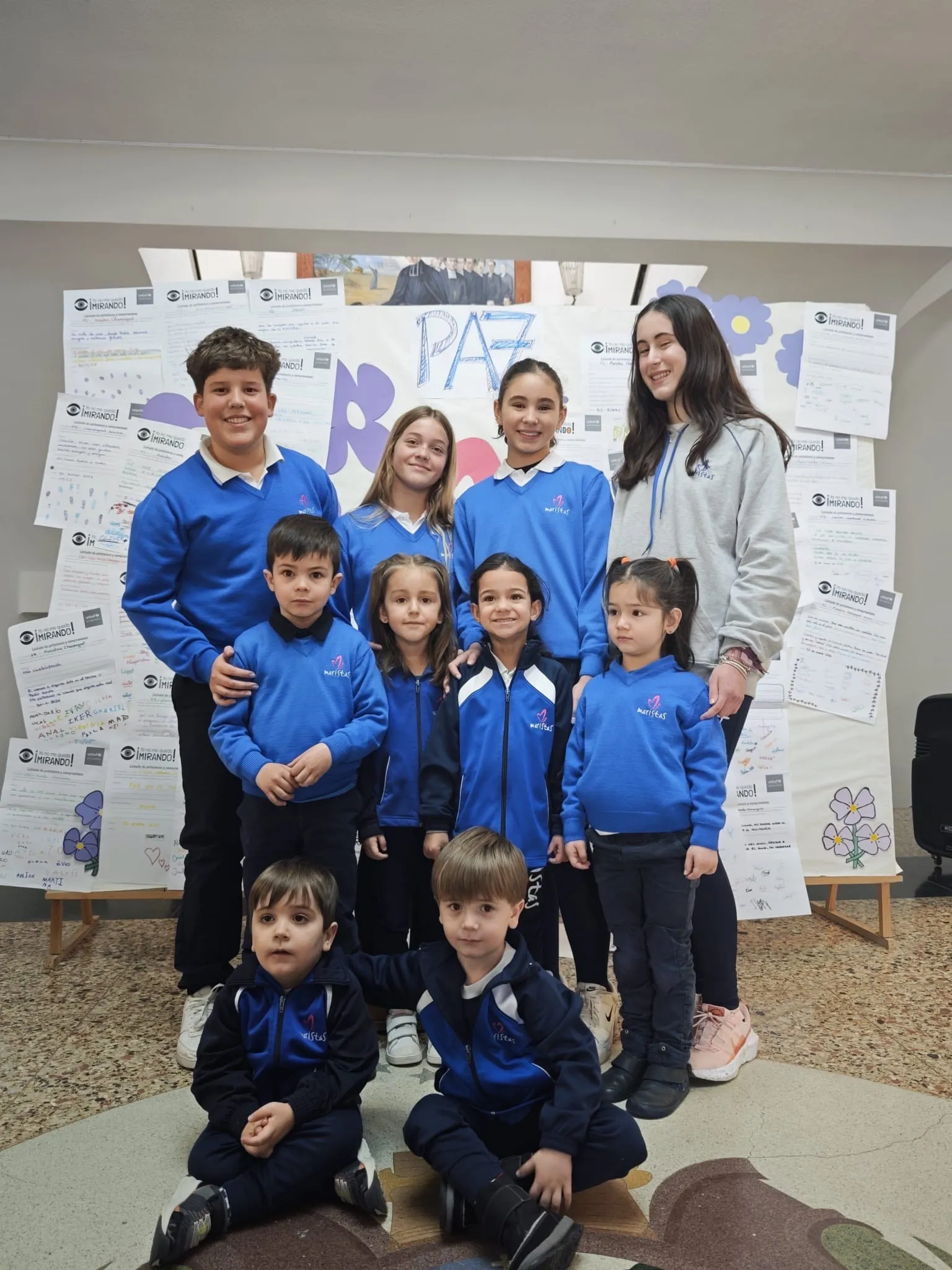 Maristas Salamanca une a todos sus alumnos en un acto por la convivencia y el Día de la Paz