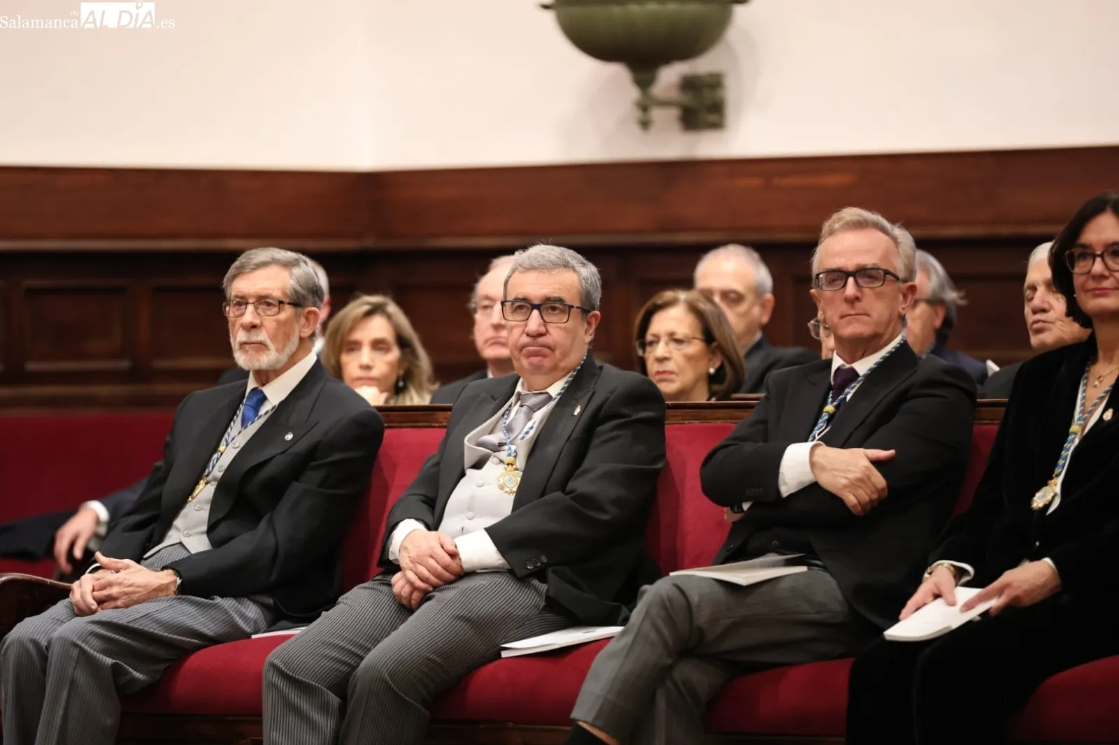 Miguel Merchán asume la presidencia de la Real Academia de Medicina | FOTOS: David Sañudo