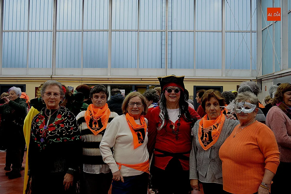 Asociación Amanecer fiesta de carnaval 