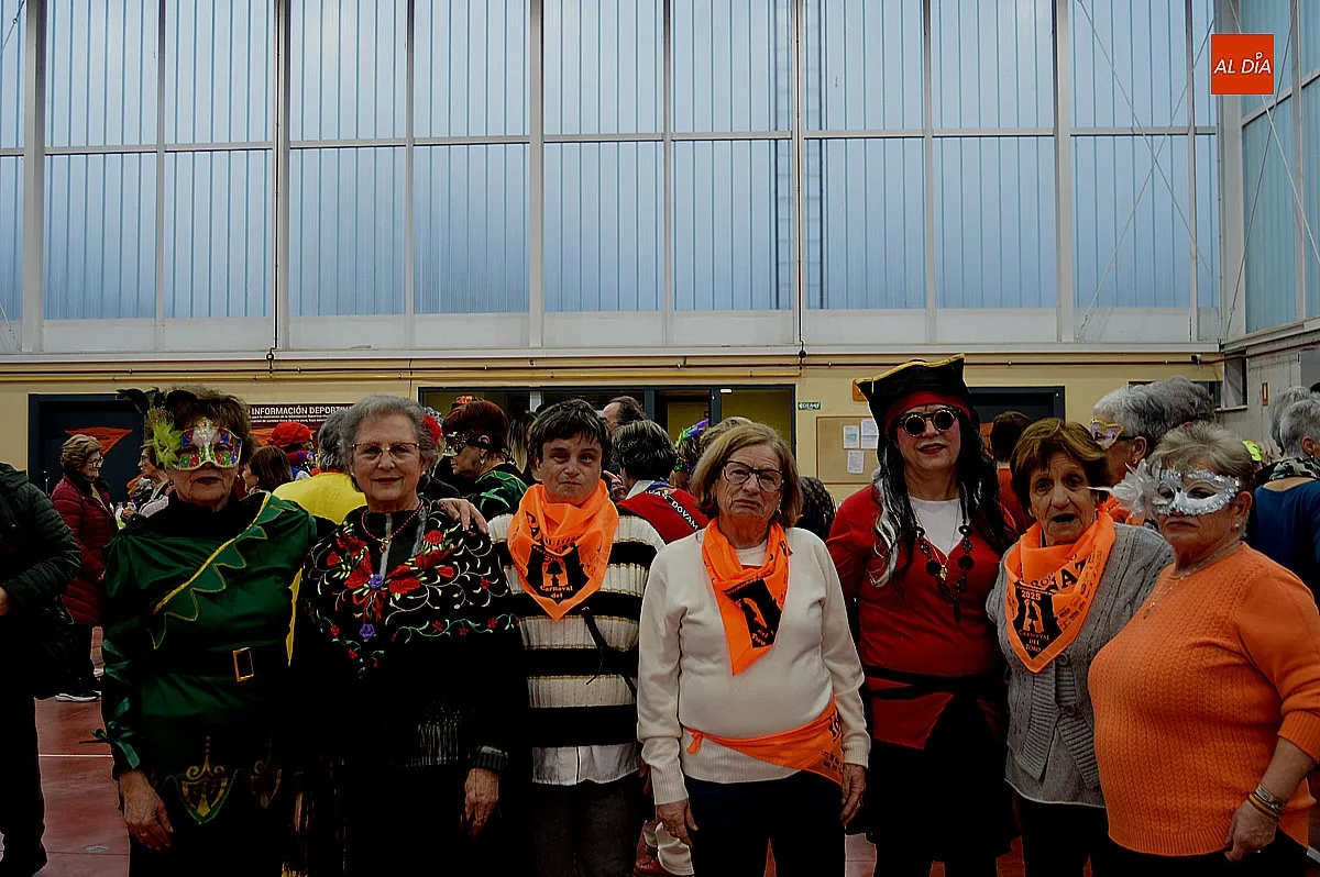 Asociación Amanecer fiesta de carnaval 