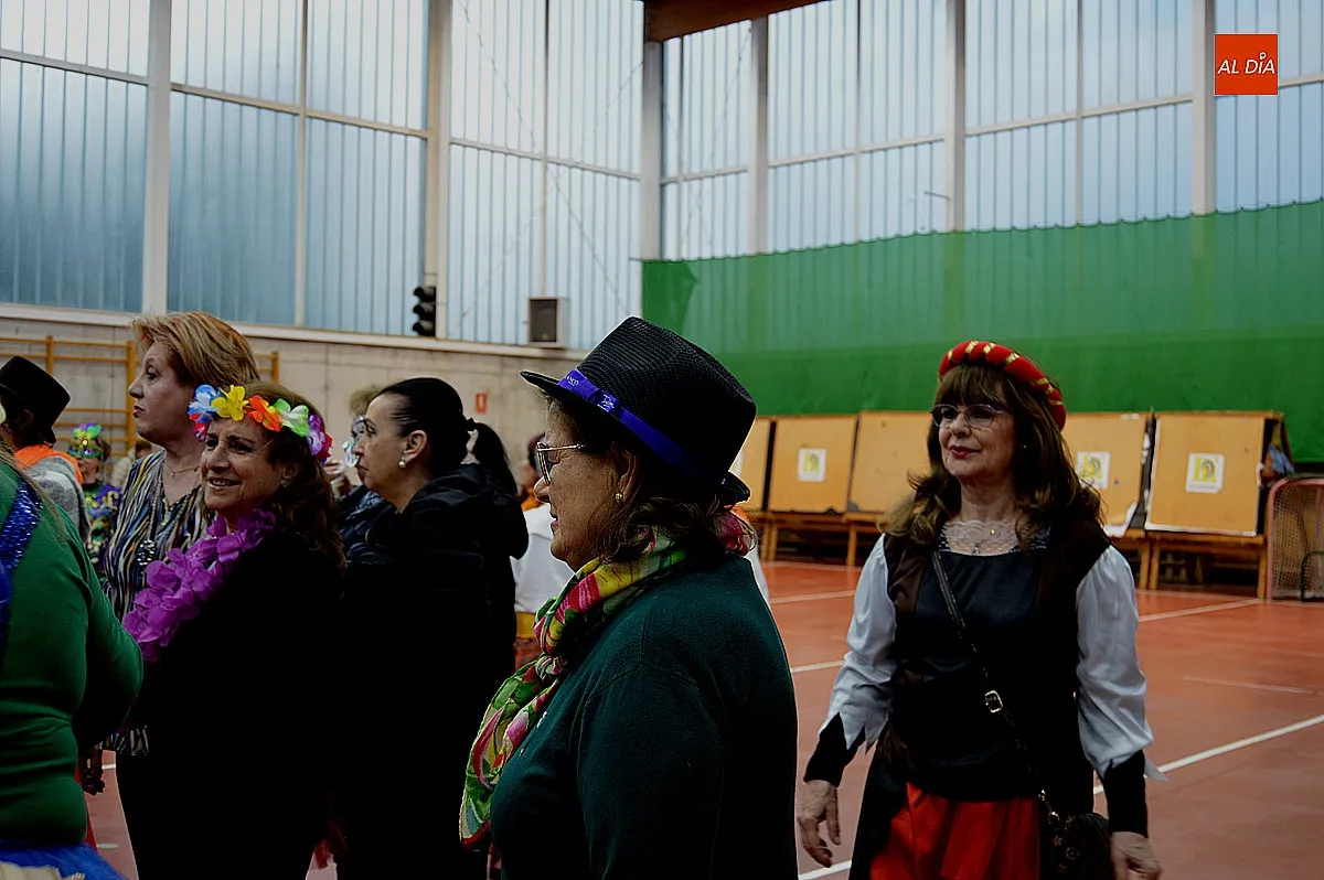 Asociación Amanecer fiesta de carnaval 