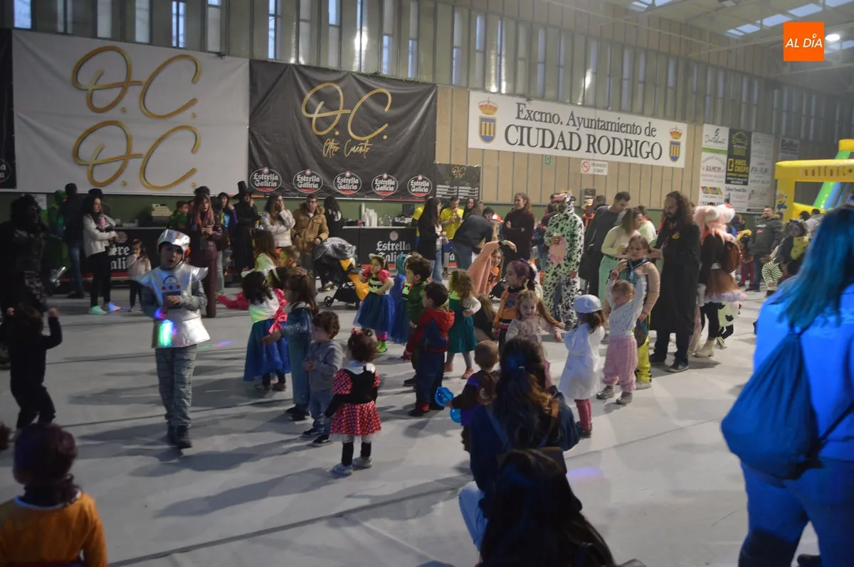 Baile infantil de disfraces 