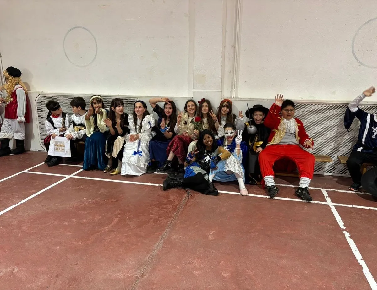 Carnaval en el colegio Antonio Machado
