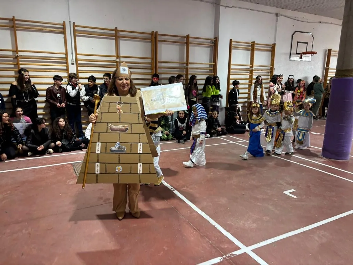 Carnaval en el colegio Antonio Machado