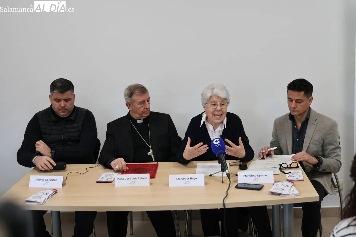 La Diócesis de Salamanca inaugura el Centro de Escucha en la carretera de la Fregeneda. Foto de David Sañudo