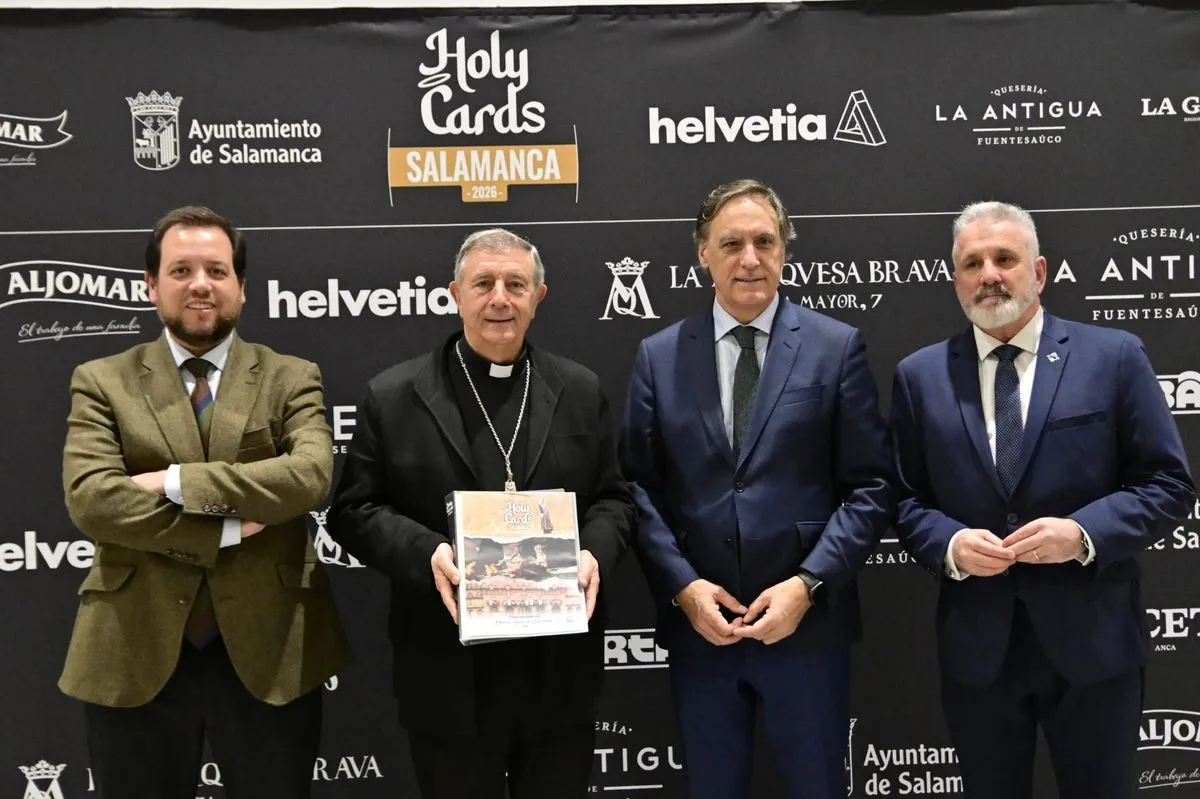 Foto 8 - FOTOS | La Semana Santa de Salamanca se convierte en la primera fuera de Andaluc&iacute;a en tener su propia colecci&oacute;n de cromos