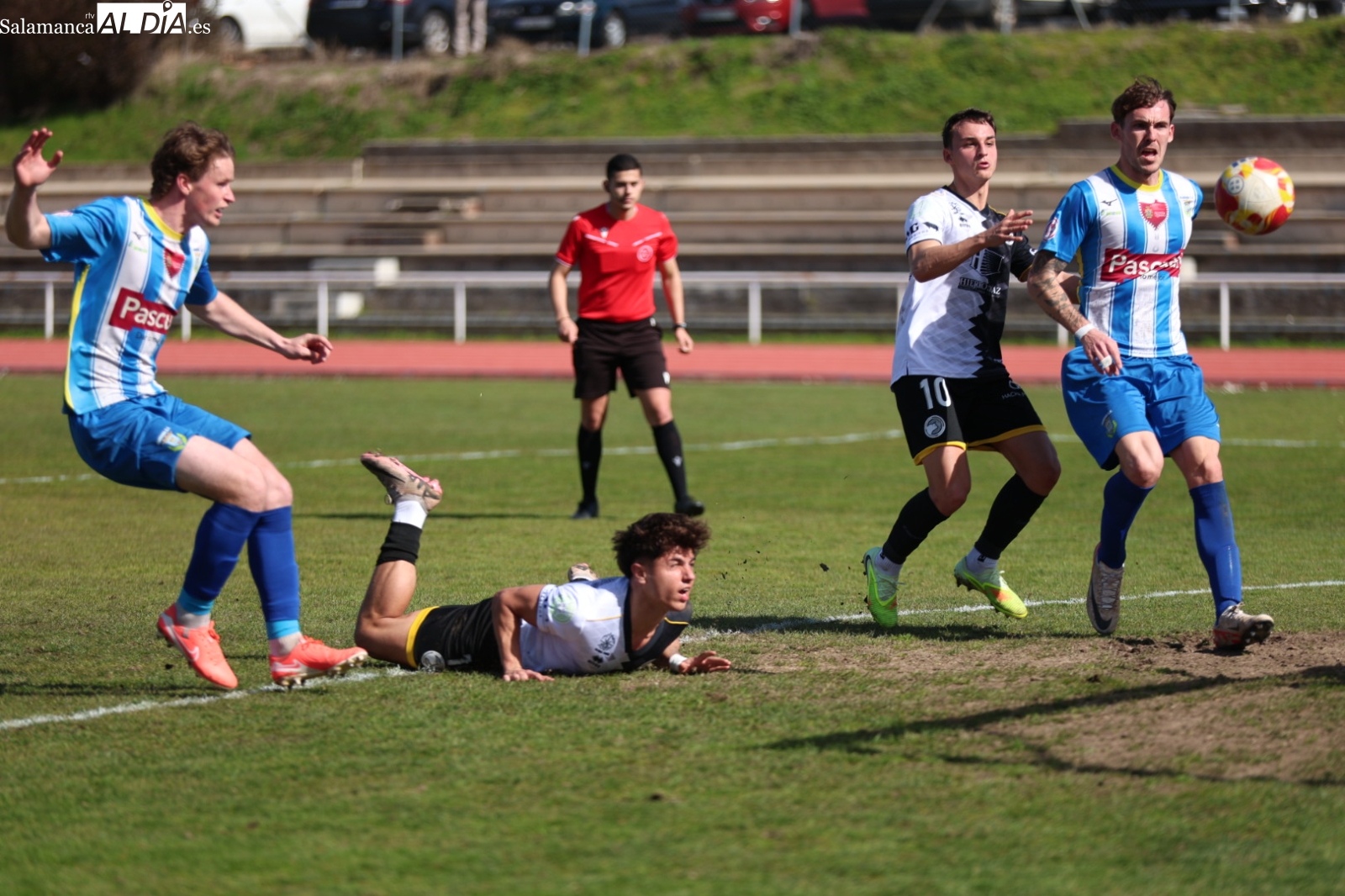 FOTOS | El filial de Unionistas salva un punto ante la Arandina en el añadido para aferrarse a un clavo ardiendo por la salvación (2-2)
