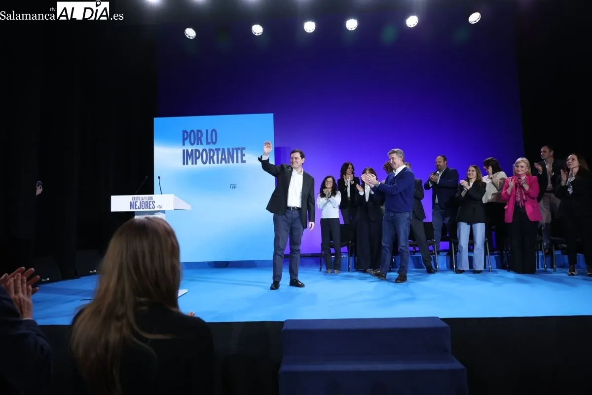 Presentación de la candidatura del PP para las elecciones autonómicas en el Teatro Liceo de Salamanca | FOTOS: David Sañudo 
