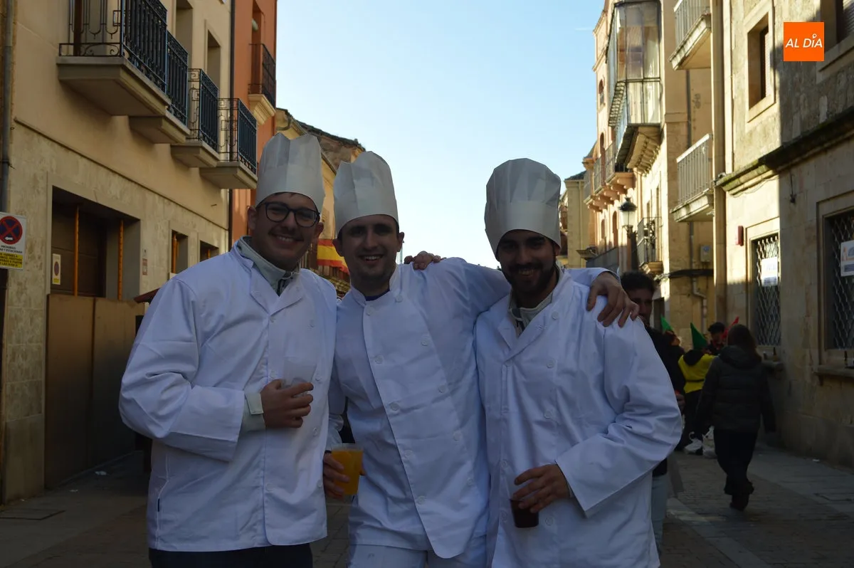 Ambiente del sábado de carnaval por la tarde 