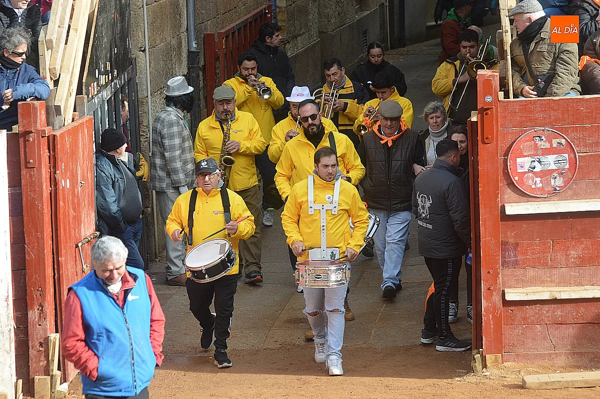 Encierro lunes de carnaval 