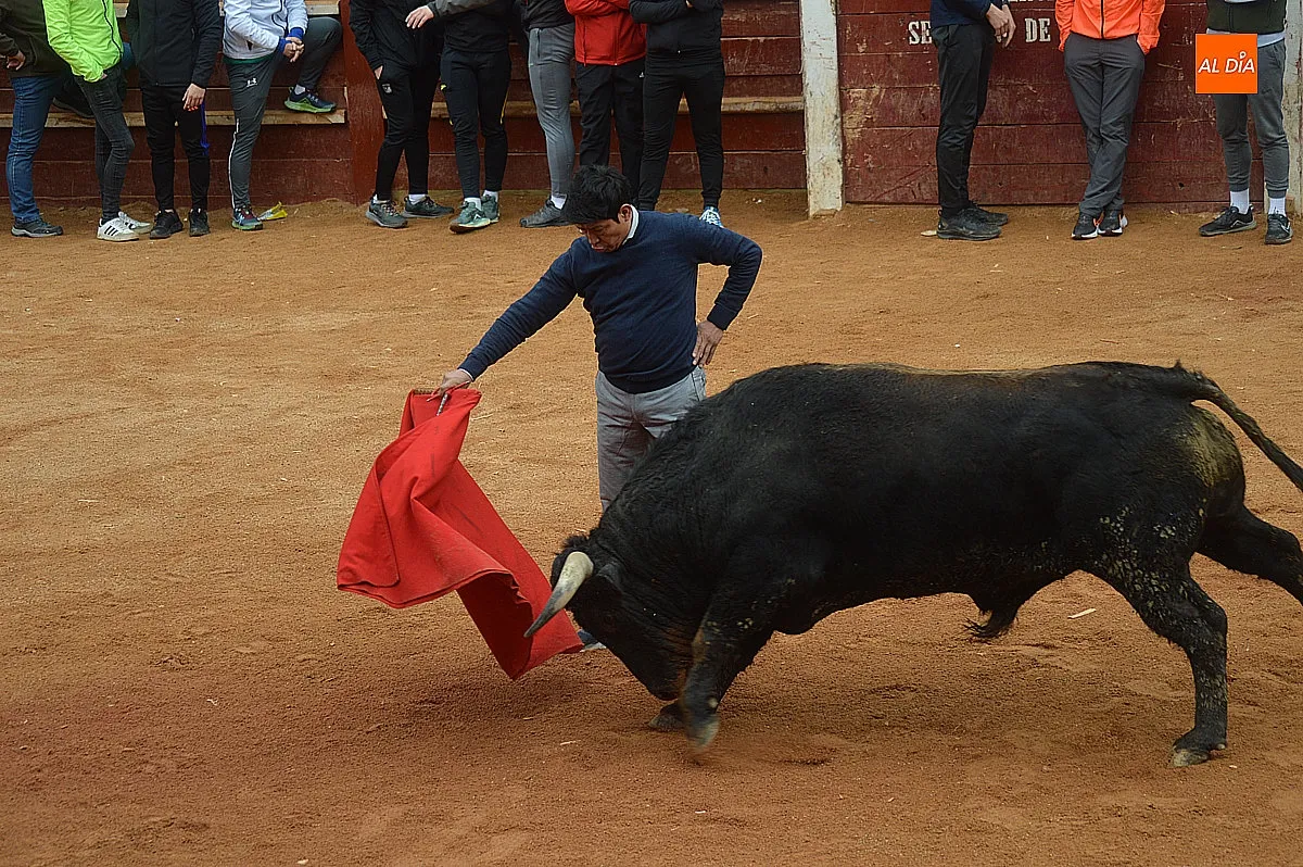 Capea y desencierro del lunes de mañana de carnaval 