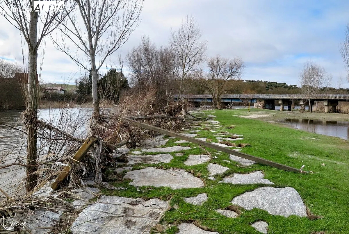 Así ha quedado el paraje de El Canto, en Villamayor, tras el paso de las últimas borrascas. Foto de Manuel Lamas