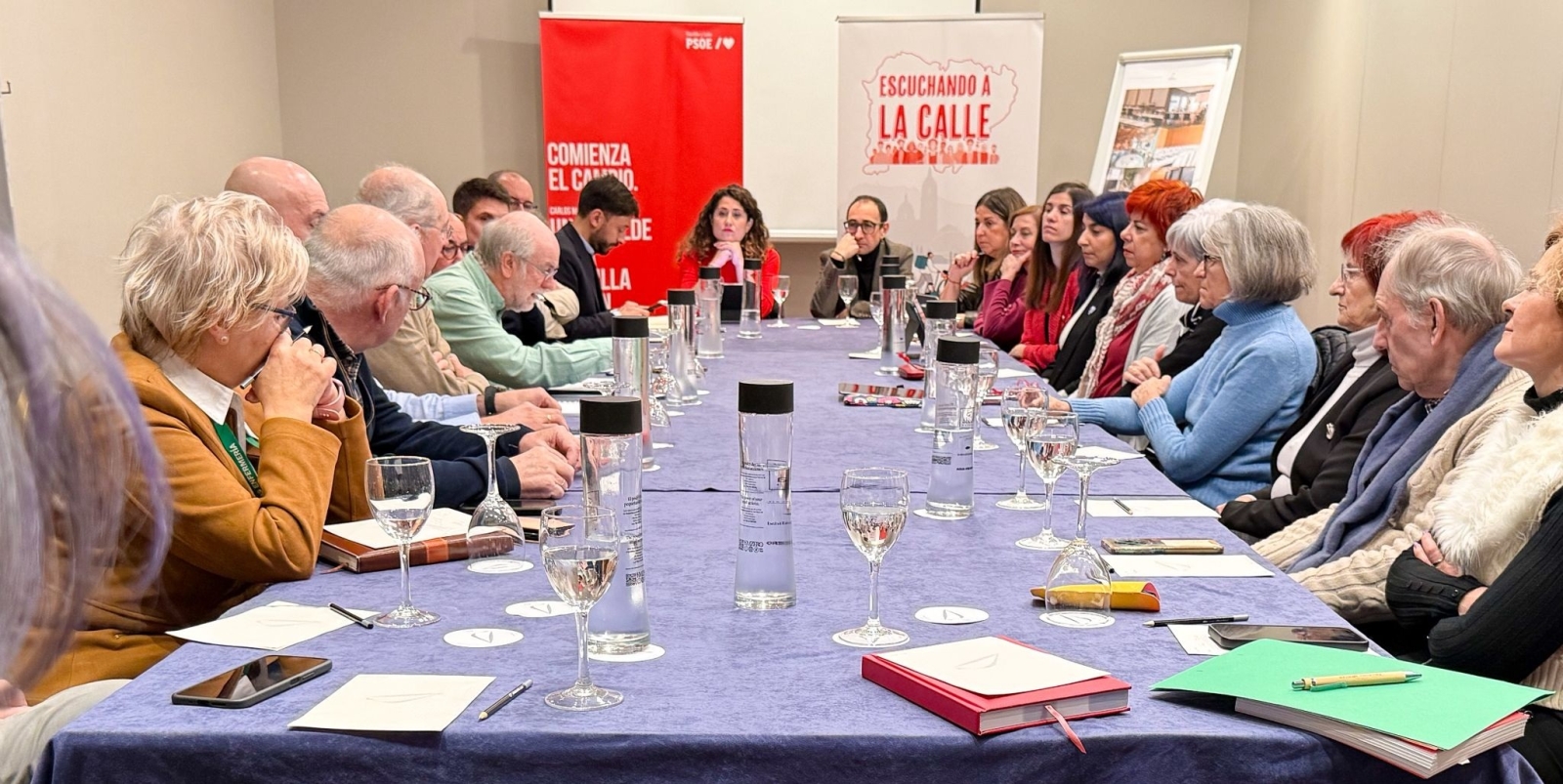 Serrada insta a Feijóo a declarar en Salamanca y critica la sanidad