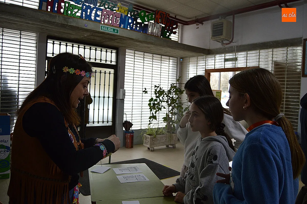 Actividades de lúdicas por Carnaval en el IES Tierra 