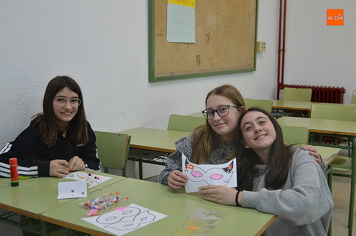 Actividades de lúdicas por Carnaval en el IES Tierra 