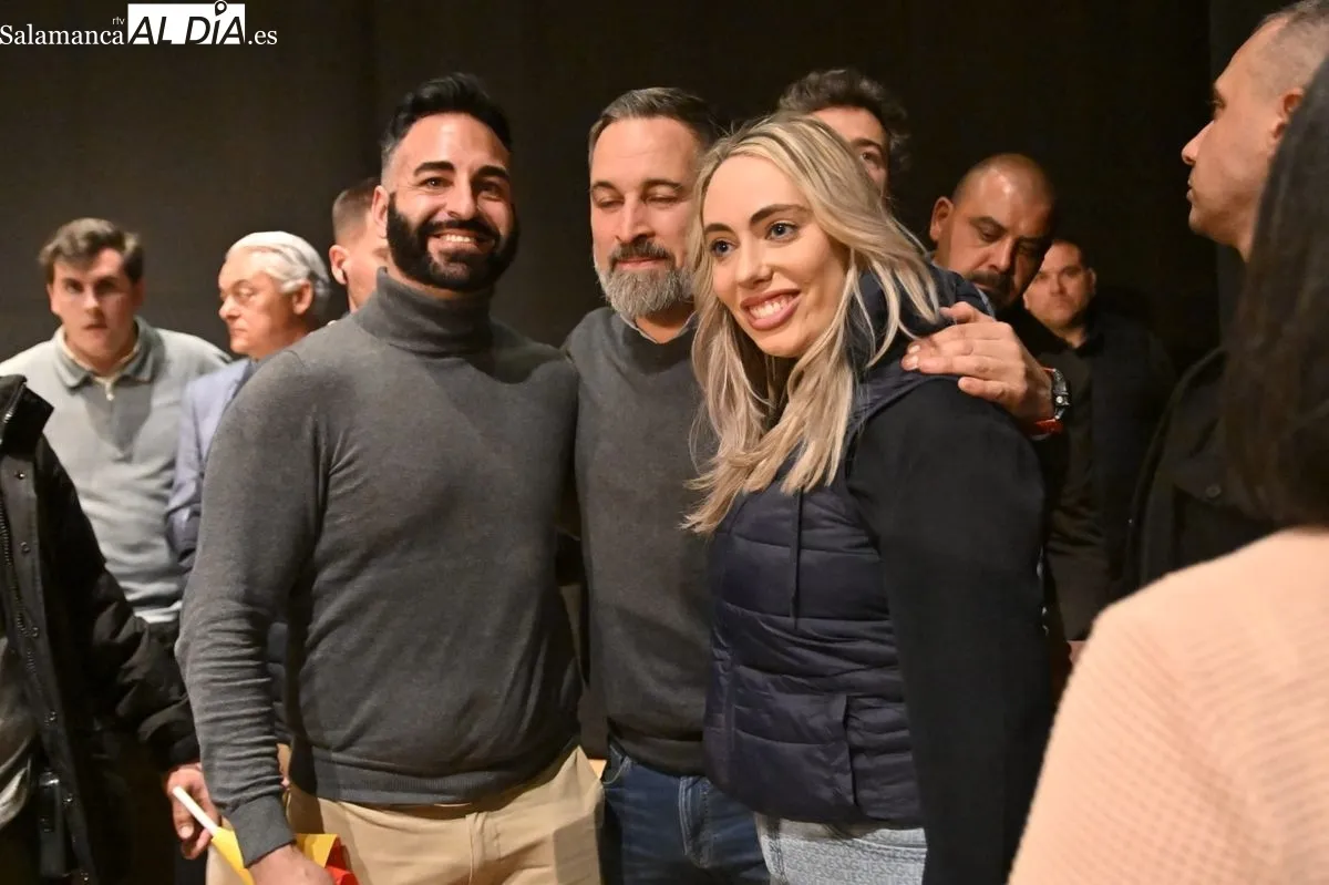 Foto 17 - FOTOS | Abascal advierte a sus fieles en Salamanca: "No basta con aplaudir, hay que convencer"