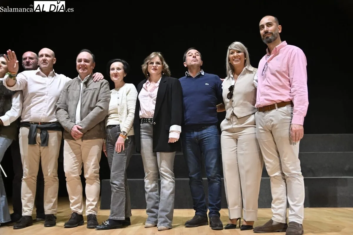 Foto 7 - FOTOS | Abascal advierte a sus fieles en Salamanca: "No basta con aplaudir, hay que convencer"