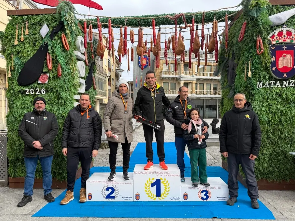 Foto 10 - FOTOS | R&eacute;cord de inscritos en la XI Media Marat&oacute;n y la IX Vuelta Popular a Guijuelo