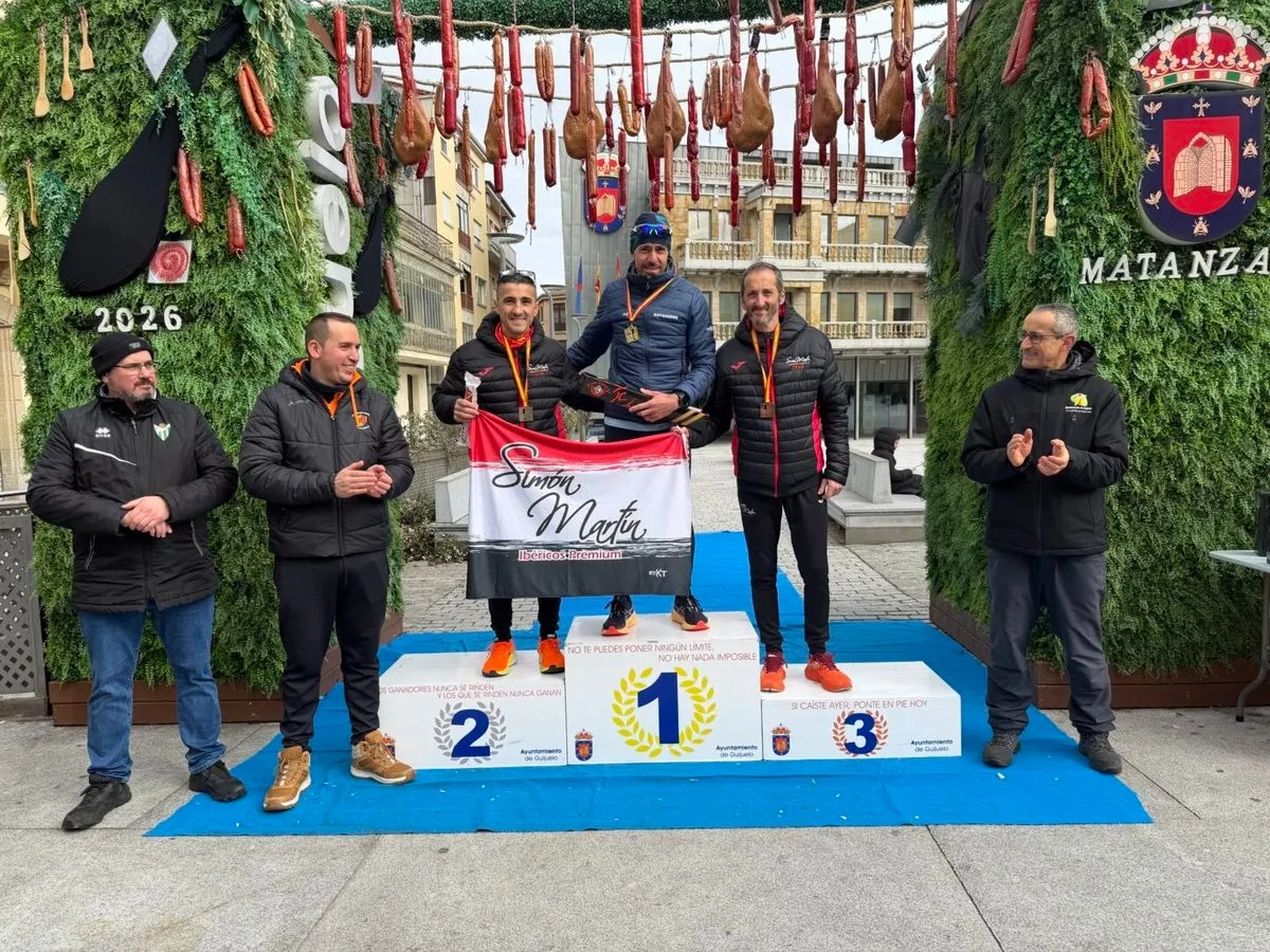 Foto 8 - FOTOS | R&eacute;cord de inscritos en la XI Media Marat&oacute;n y la IX Vuelta Popular a Guijuelo