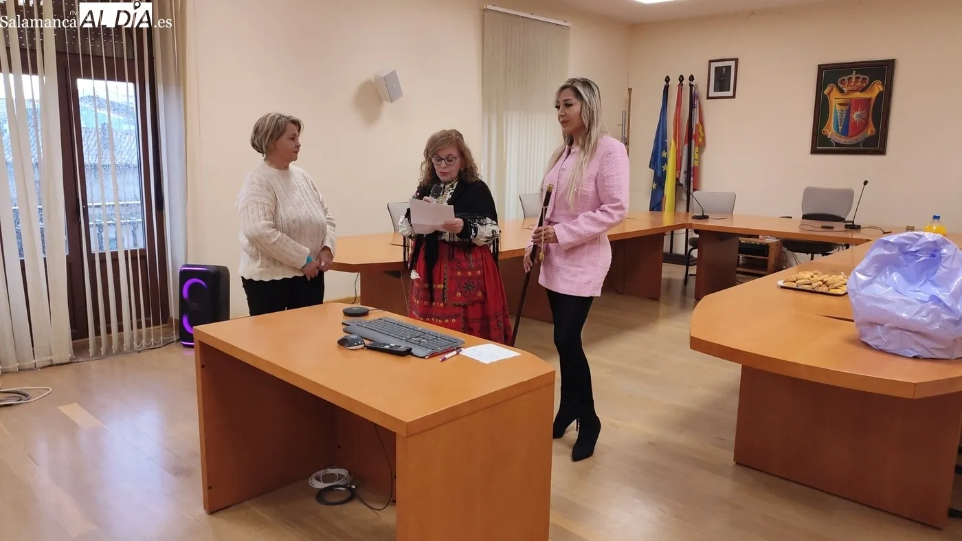 Celebración de las águedas en Villarino de los Aires / CORRAL