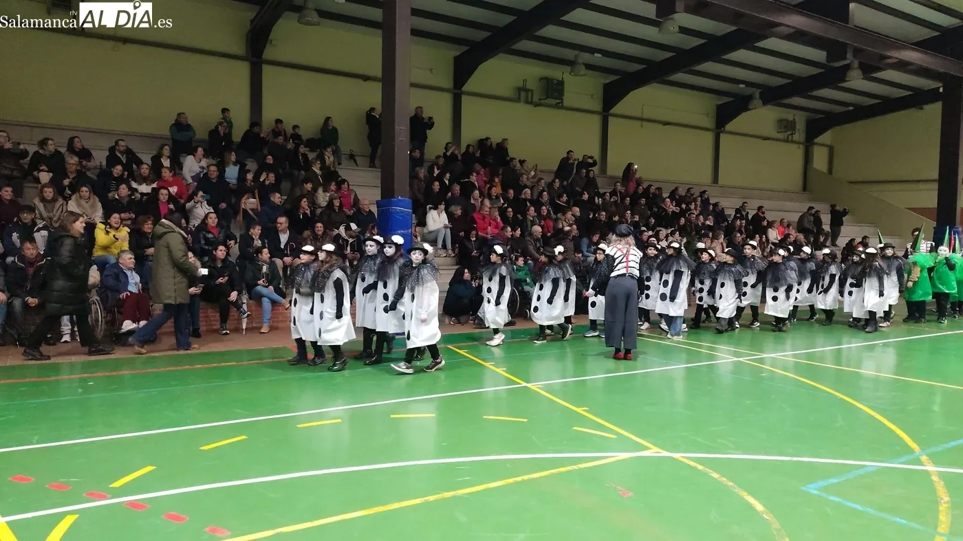 Desfile de Carnaval del CEIP Manuel Moreno Blanco de Vitigudino / CORRAL