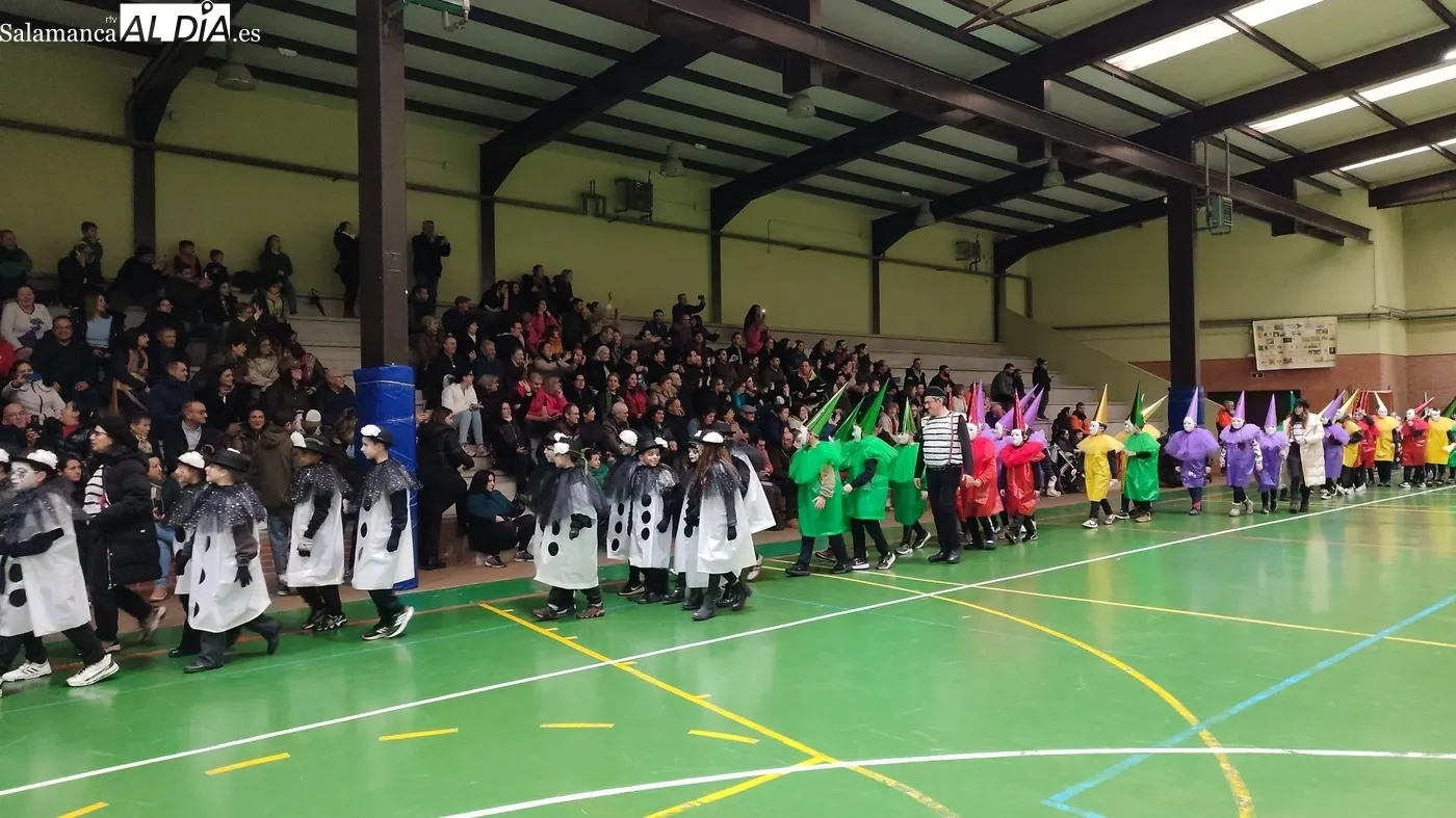 Desfile de Carnaval del CEIP Manuel Moreno Blanco de Vitigudino / CORRAL
