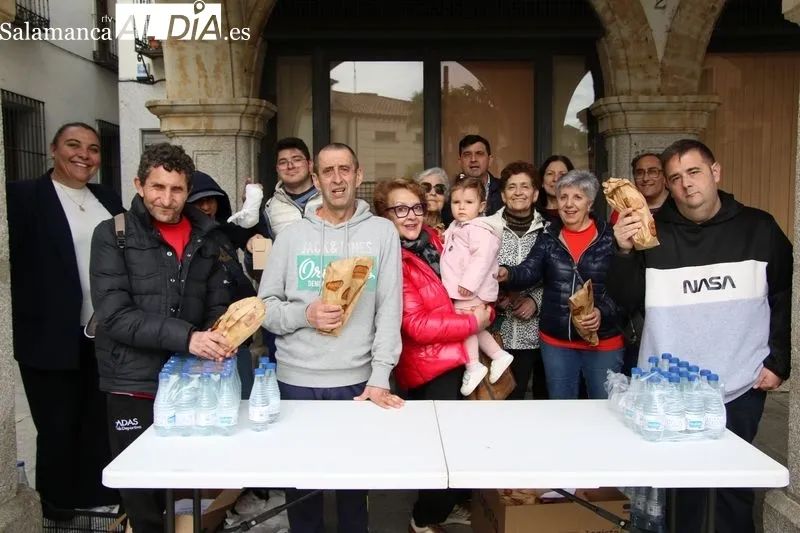 Foto 2 - Alba de Tormes se suma a la Operaci&oacute;n Bocata de Manos Unidas para "declarar la guerra al hambre"