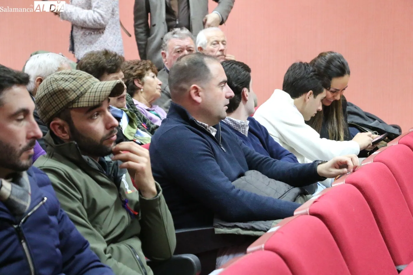 Entrega de los premios taurino de las Fiestas del Toro 2025' de Aldeadávila / CORRAL