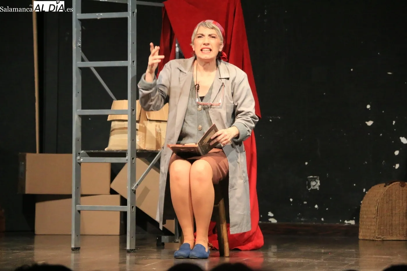 Representación de 'El cerco de Leningrado' por 'Se trata de teatro' / CORRAL