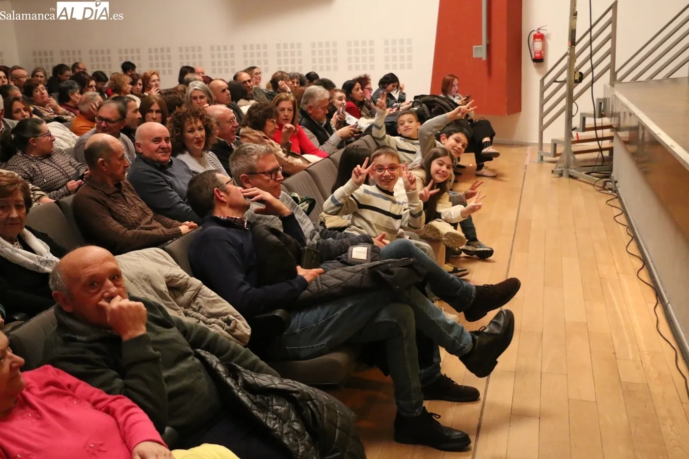 Representación de '7 años' a cargo de 'Aquí te pillo, aquí teatro' /  CORRAL  