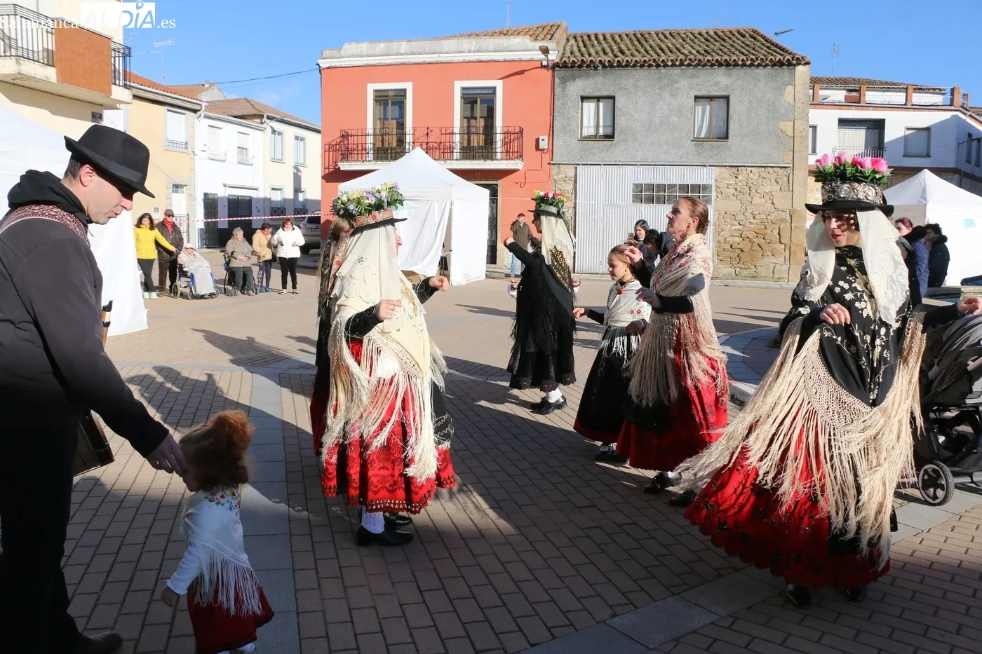 Fiesta de los Barrios en Lumbrales / CORRAL
