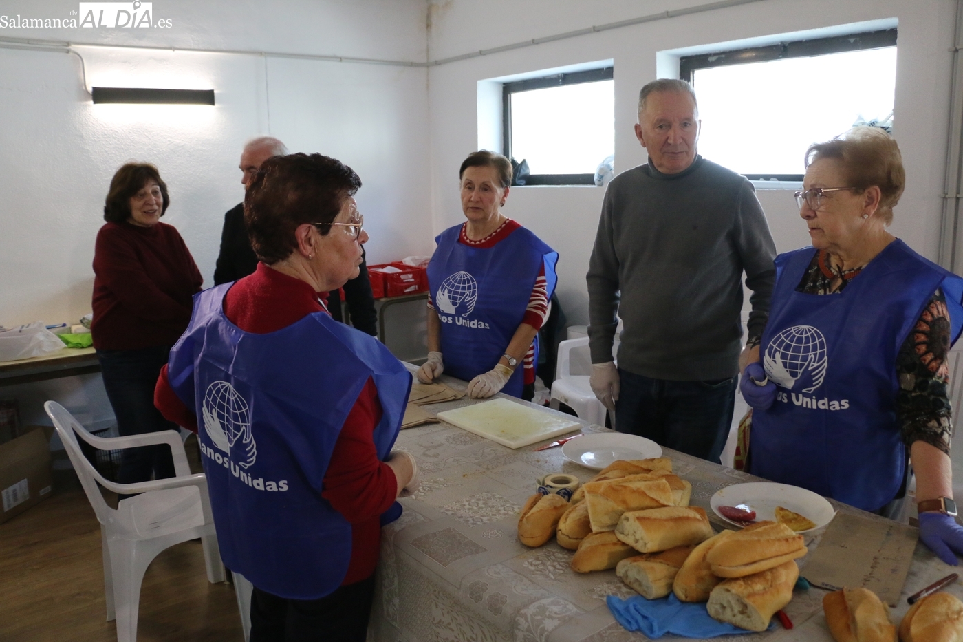 Operación Bocata en Vitigudino: 750 bocadillos solidarios