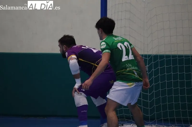 Foto 2 - FOTOS | El Piensos Dur&aacute;n Albense sufre pero suma un triunfo vital ante Guardo (5-4)