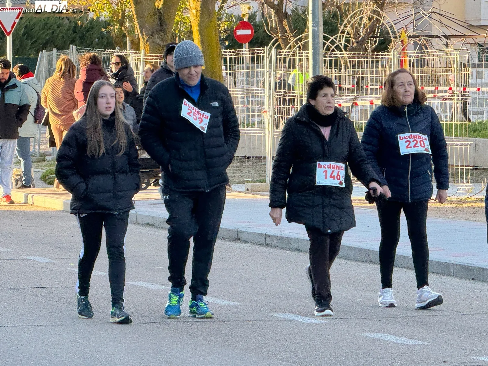 Foto 10 - La X Milla Solidaria llena las calles de Pe&ntilde;aranda de deporte y ambiente en favor del Banco de Alimentos local