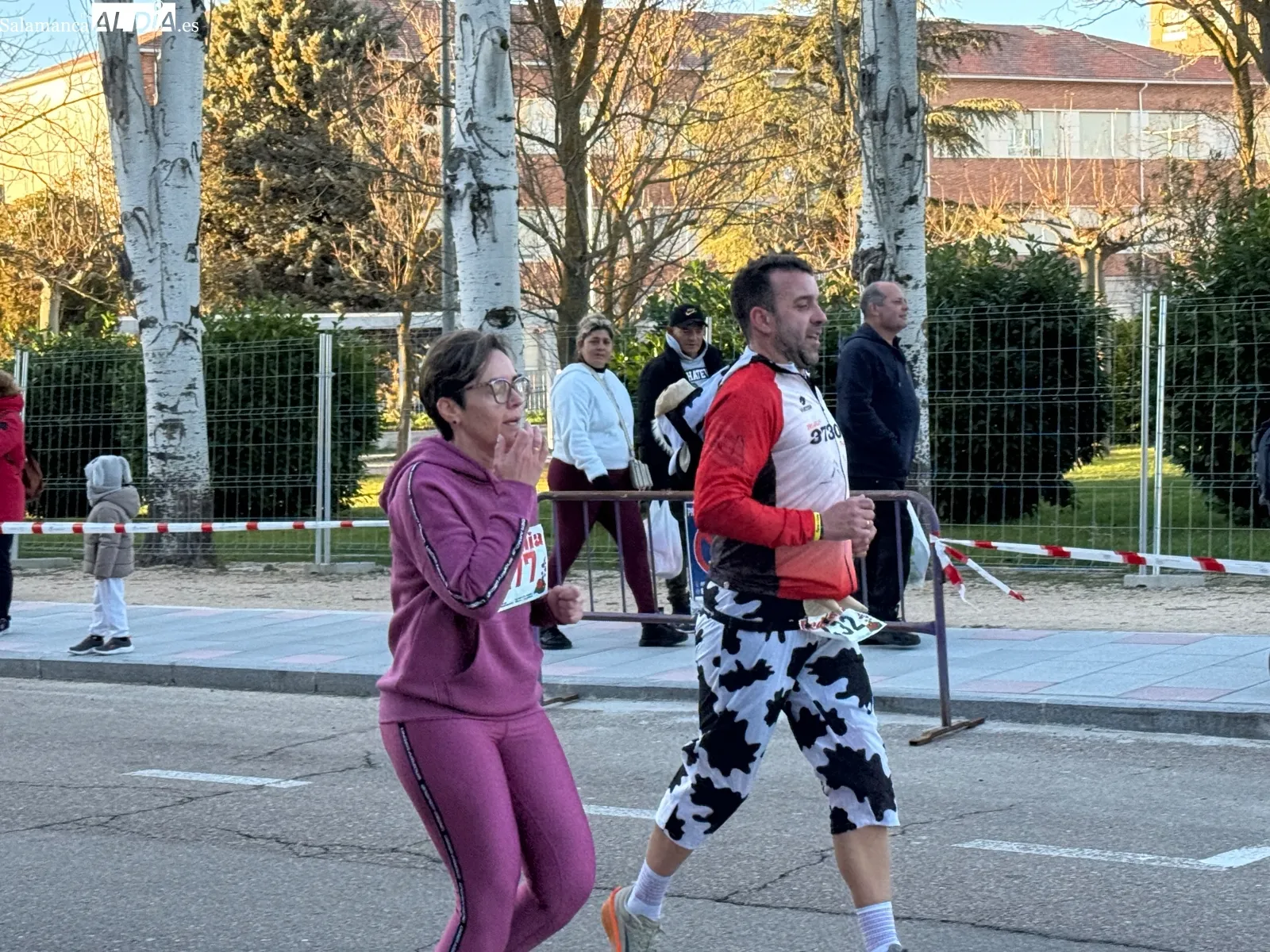 Foto 2 - La X Milla Solidaria llena las calles de Pe&ntilde;aranda de deporte y ambiente en favor del Banco de Alimentos local