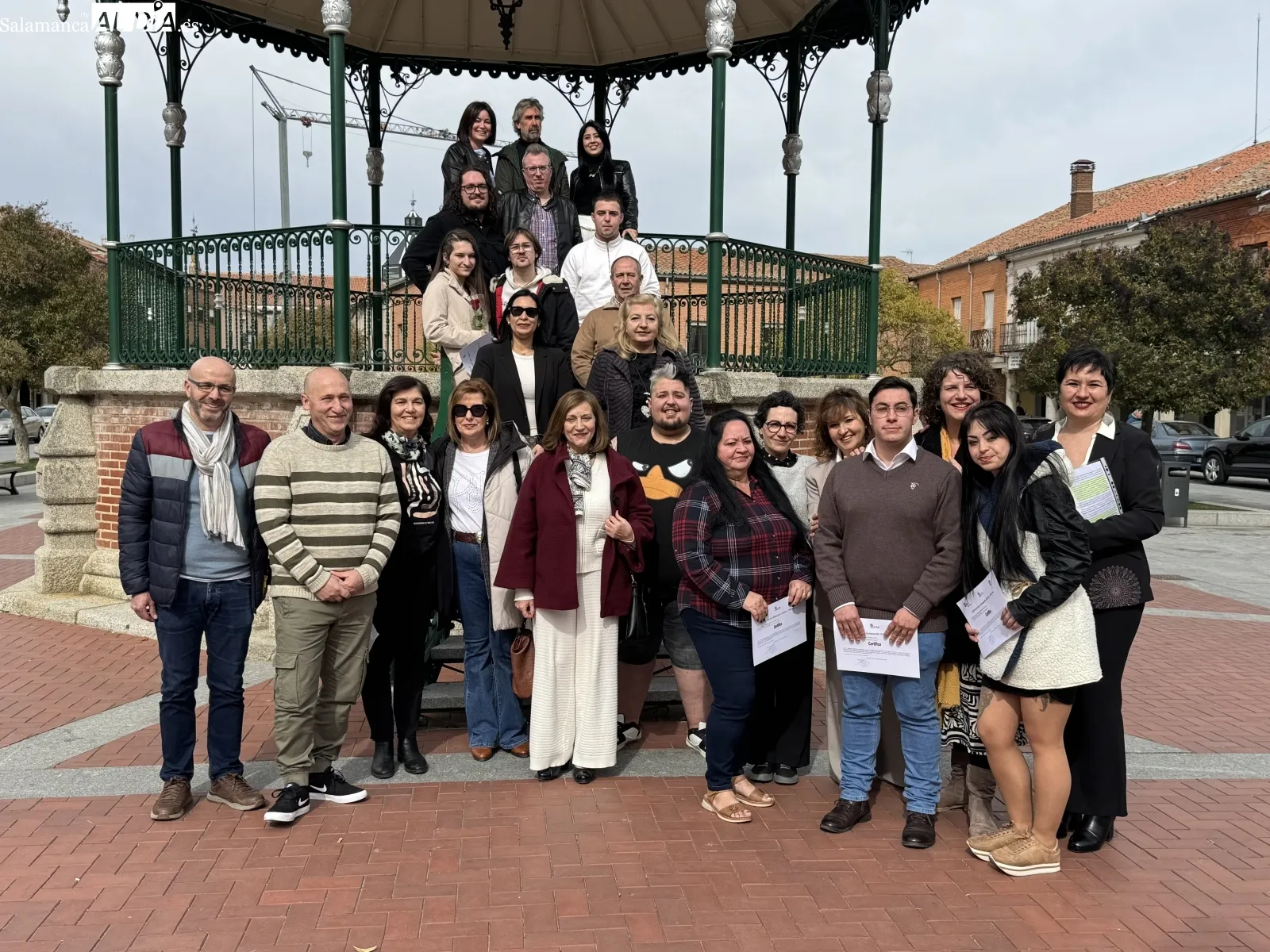 Foto 2 - Emotivo final para los programas de empleo sociosanitario y alba&ntilde;iler&iacute;a en pladur: &ldquo;hab&eacute;is puesto coraz&oacute;n, el resultado ha sido impecable&rdquo;