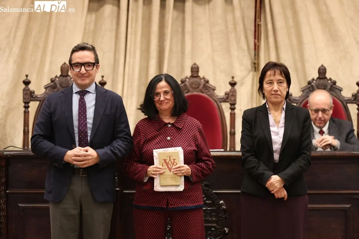 Homenaje de la USAL a los 61 profesores e investigadores que se jubilan este curso. Foto de David Sañudo
