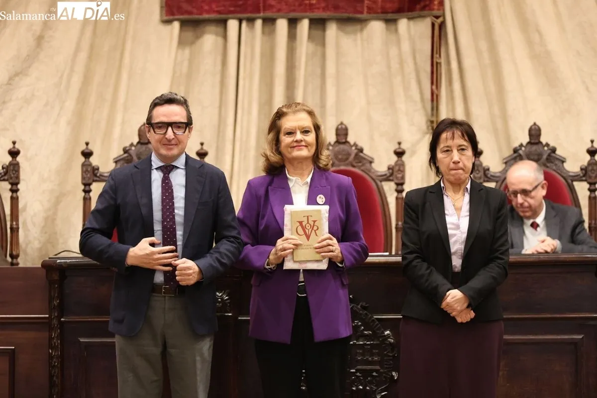 Homenaje de la USAL a los 61 profesores e investigadores que se jubilan este curso. Foto de David Sañudo