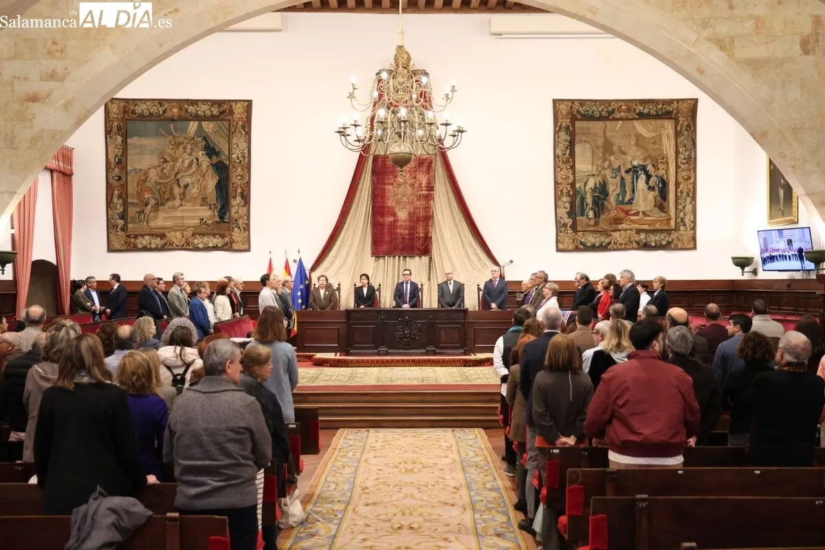 Homenaje de la USAL a los 61 profesores e investigadores que se jubilan este curso. Foto de David Sañudo
