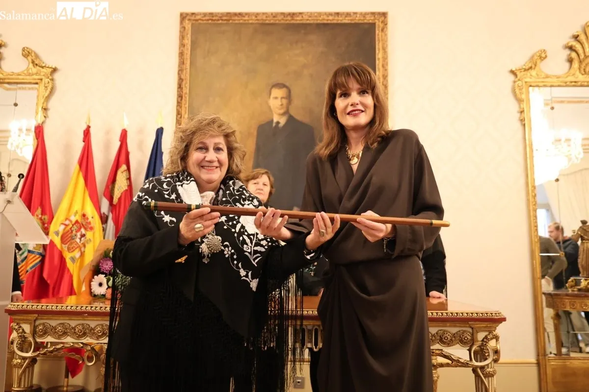 Salamanca cede el bastón de mando a las mujeres por la festividad de Santa Águeda | FOTOS: David Sañudo 