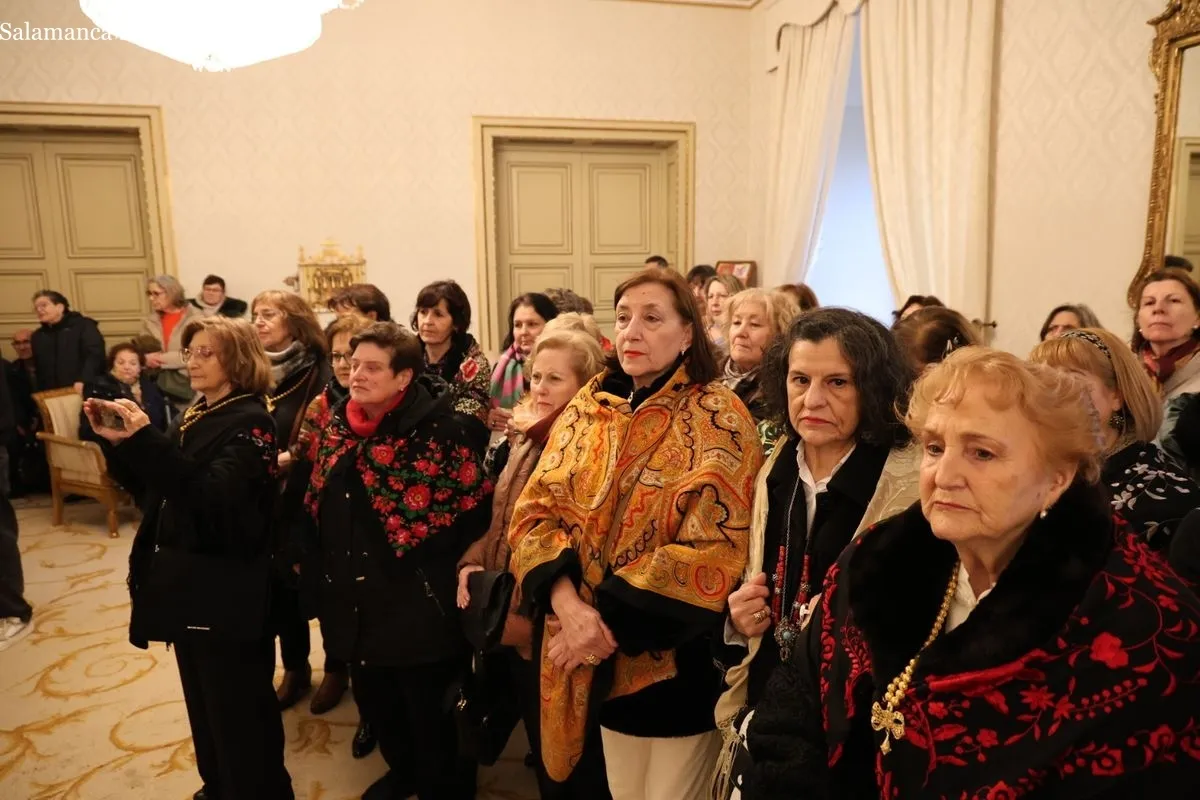 Salamanca cede el bastón de mando a las mujeres por la festividad de Santa Águeda | FOTOS: David Sañudo 