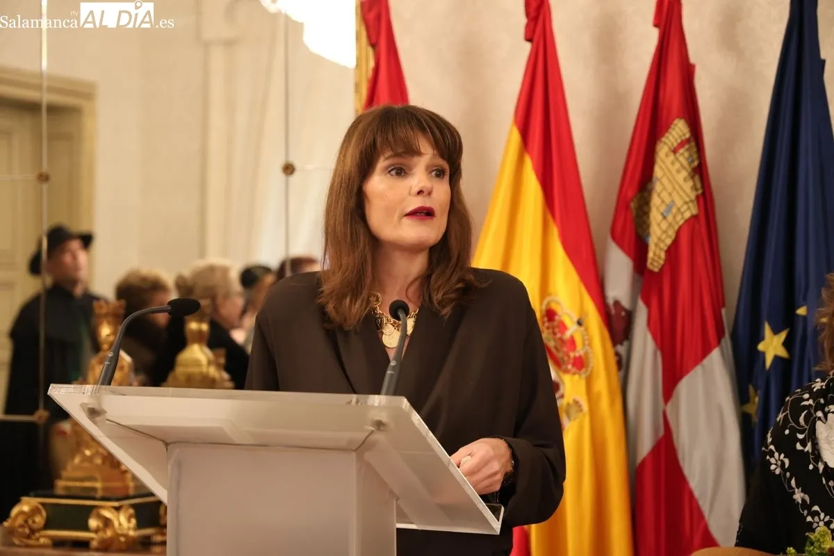Salamanca cede el bastón de mando a las mujeres por la festividad de Santa Águeda | FOTOS: David Sañudo 