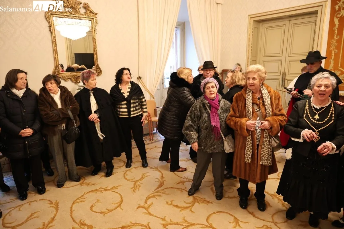 Salamanca cede el bastón de mando a las mujeres por la festividad de Santa Águeda | FOTOS: David Sañudo 