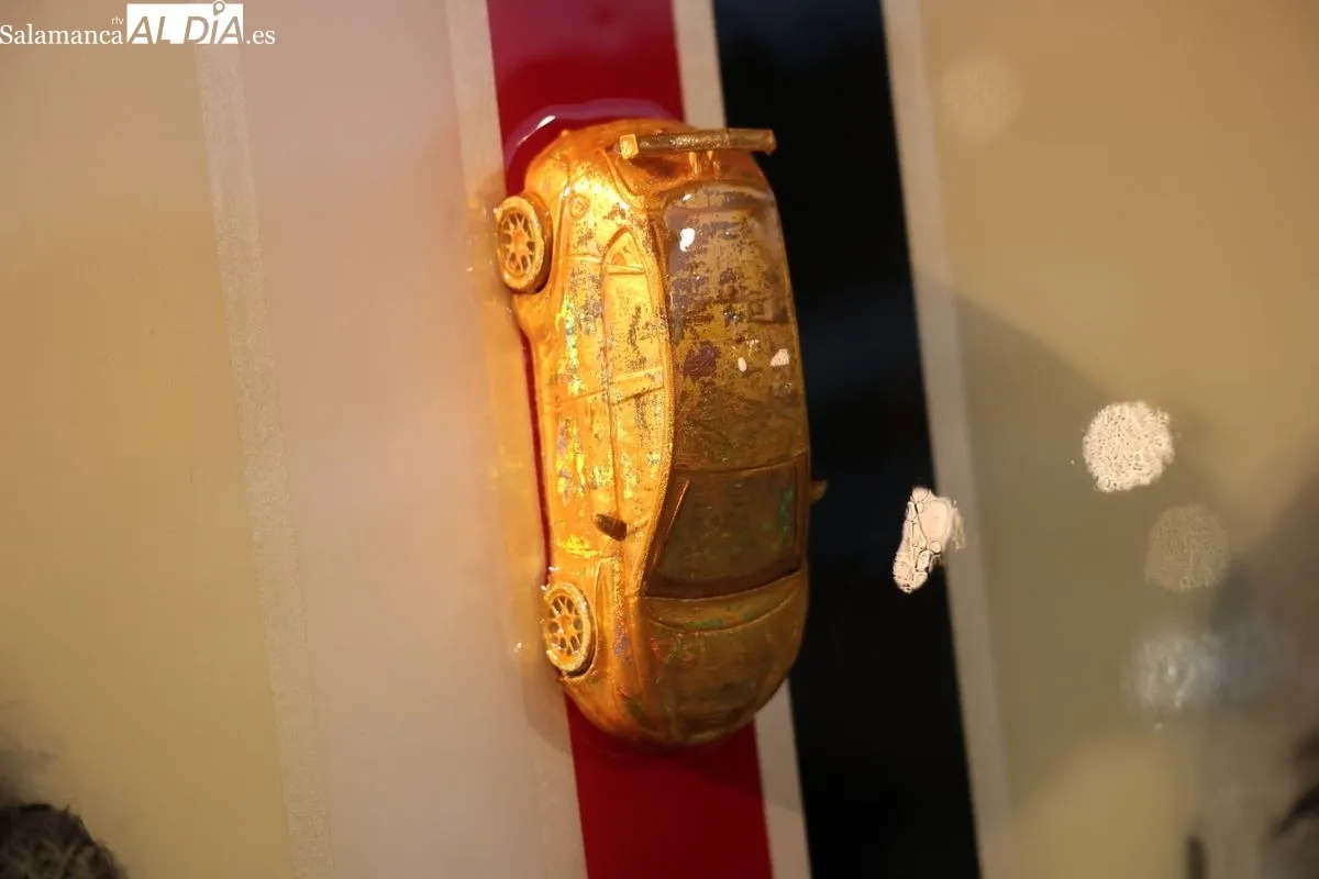 Dos nuevas obras en el Museo de Automoción para homenajear a los salmantinos campeones de España de Turismos. Foto de David Sañudo
