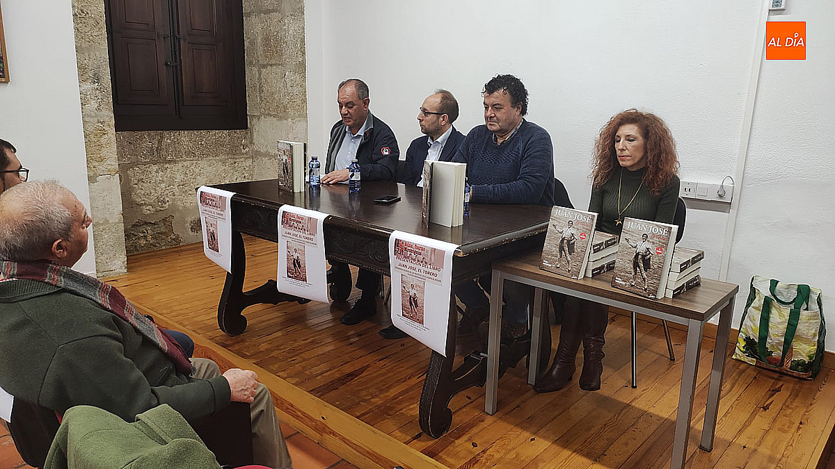 El torero Juan José García Corral protagoniza la obra de Paco Cañamero
