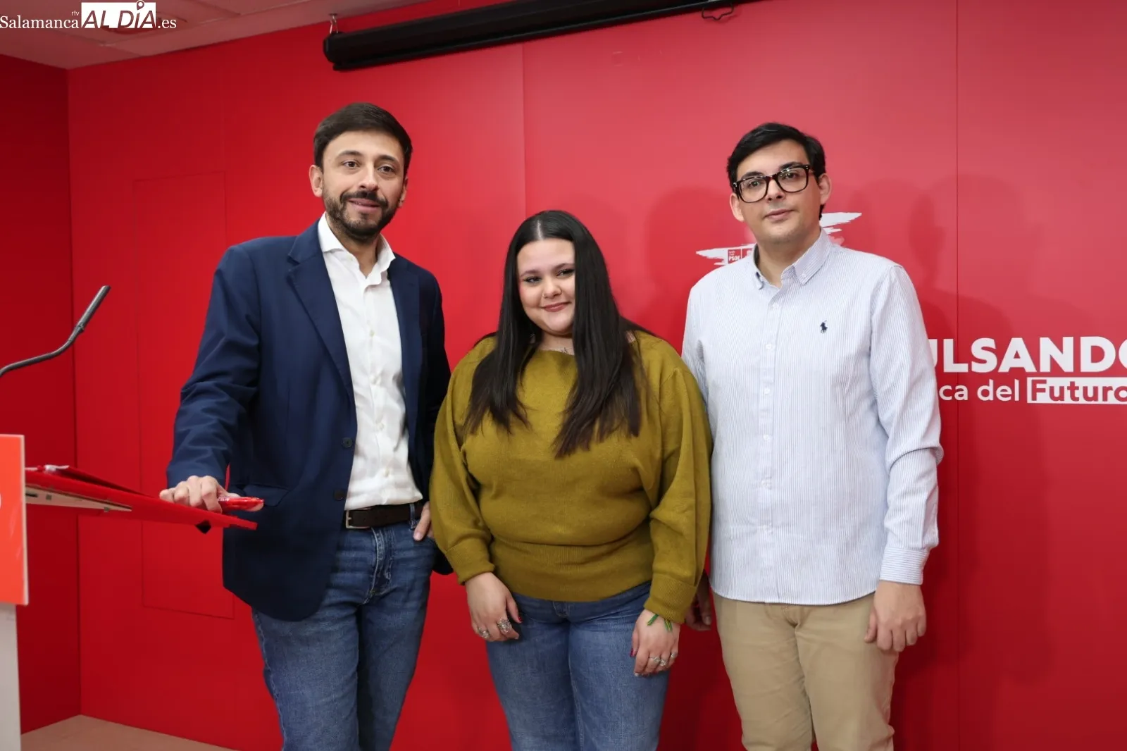 Fran Díaz, Claudia Martín y Kevin Pérez, del PSOE Salamanca | Fotos: David Sañudo