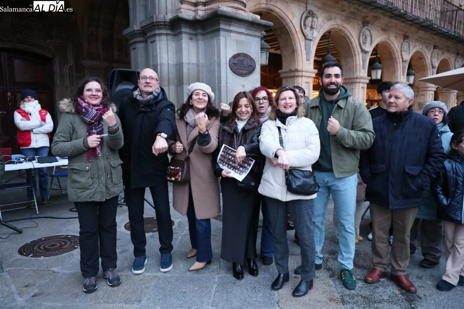 Emotiva suelta de globos y reivindicación de Pyfano en el corazón de Salamanca | Fotos: David Sañudo
